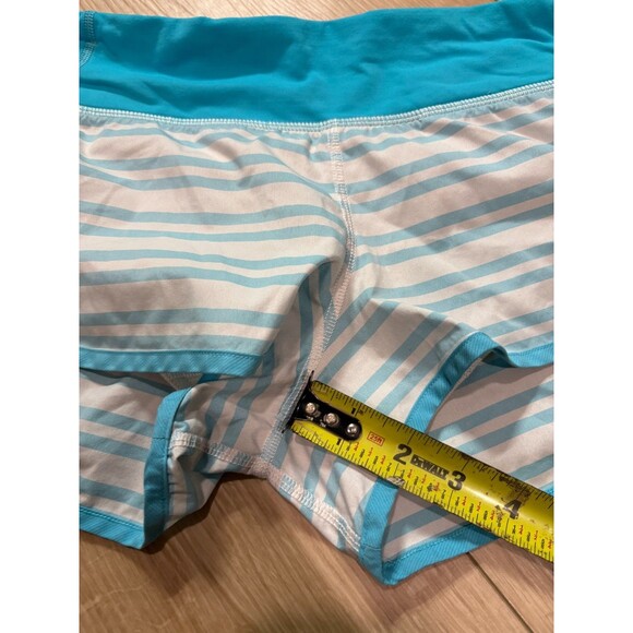 Lululemon Speed Up Short Size 8 Blue White Striped Running Gym Liner Zip Pocket - Picture 5 of 12